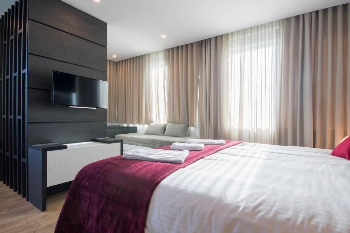 NEW! Galé Apartamento (Wi-Fi, estacionamento) 607 Porto Exterior foto